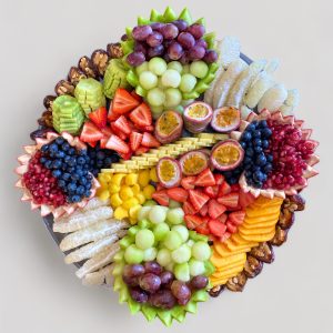 מגש פירות ענק