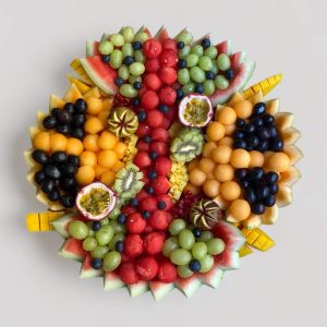 מגש פירות משפחתי