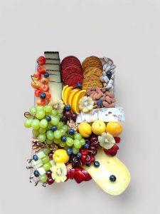 ''מגש פיקניק''