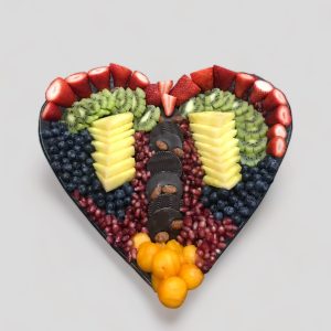 מגש פירות לב